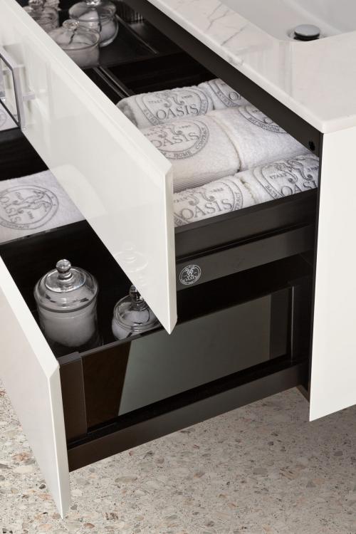 Daphne vanity unit, Bianco finish, Bianco Statuario marble, chrome details