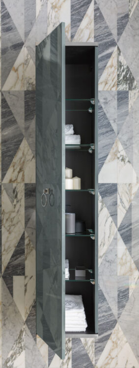 Высокий шкаф Lutetia, отделка Avio