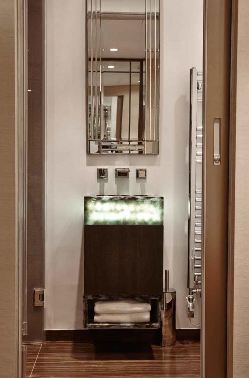 Private apartment in London