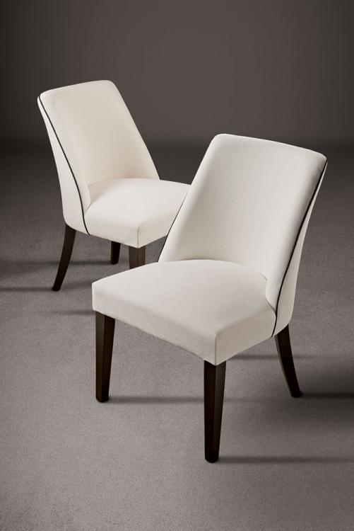 Musa chair with Moka Oak legs and covered in velvet