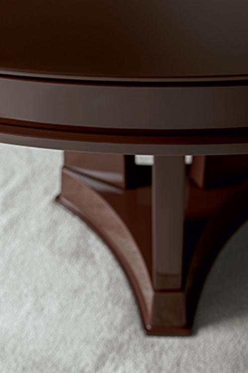 Murat table in Cioccolato lacquered finish