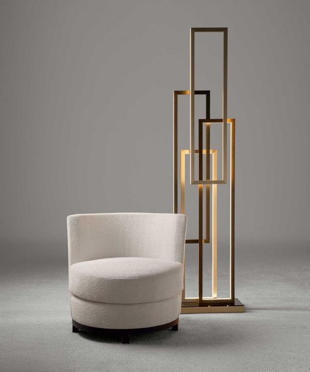 Ava armchair & Edge floor lamp