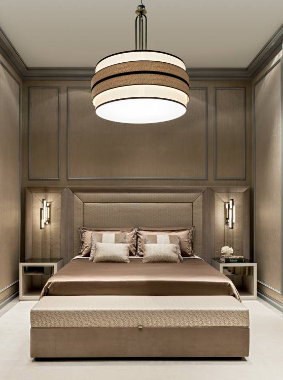 Oasis-Louvre-bedroom