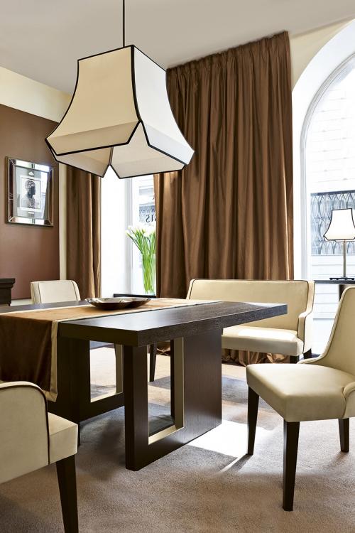 Cream &#038; Chocolate &#8212; Dinig room