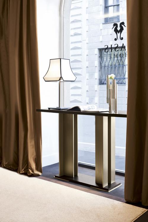 Cream &#038; Chocolate &#8212; Dinig room