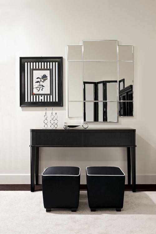 Black &#038; white theme – Dining room