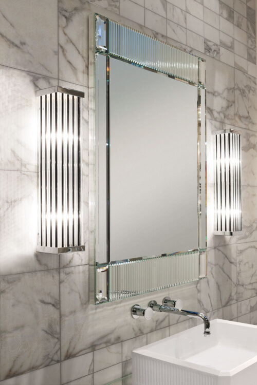 Зеркало Rialto, рифлёное зеркало, смеситель Venice, бра Murano 1