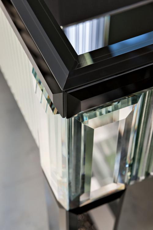 Rialto vanity unit, ribbed Black glass, mirror