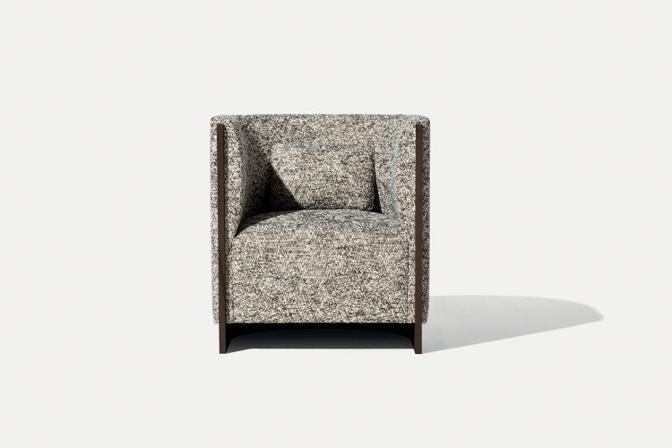 Adeline armchair in fabric and Cioccolato finish