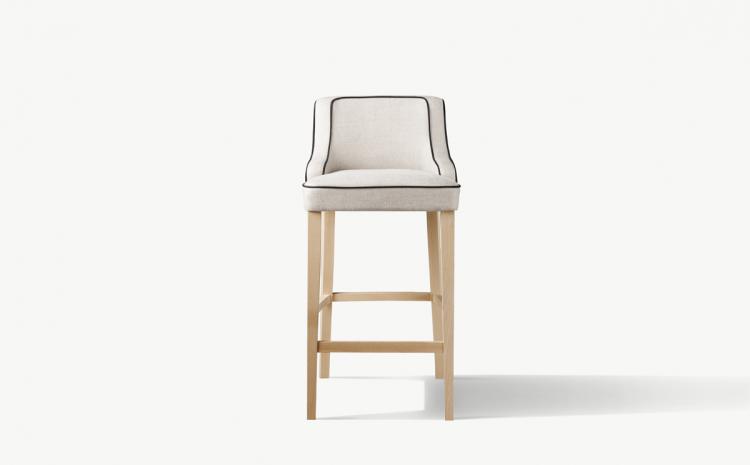 Isabey 4 | Stool