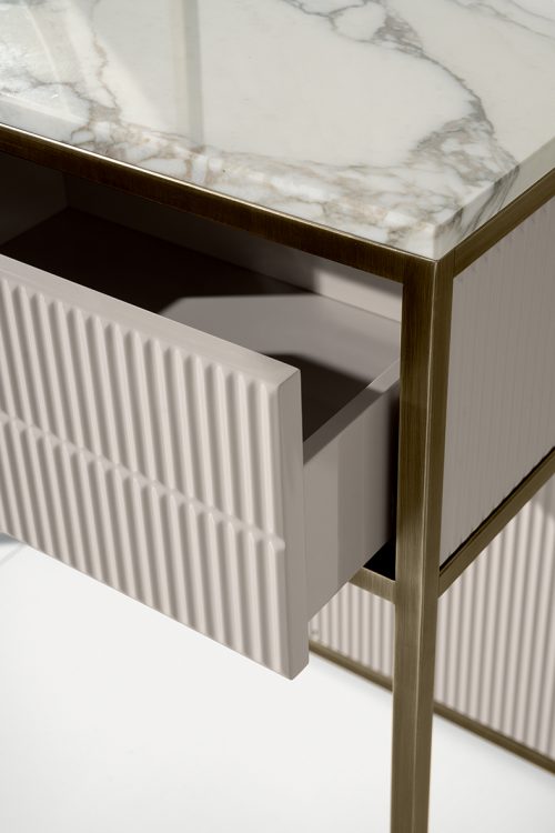 Academy dressing table in Tortora finish, bronze metal base and Calacatta Oro marble top