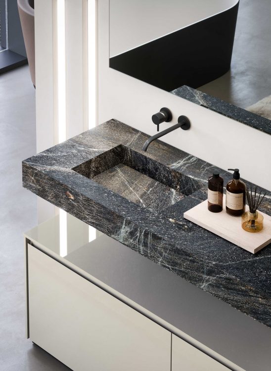 Top in Jatoba Brown porcelain stone with Rock integrated washbasin