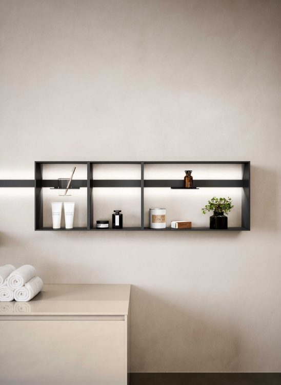 Brushed black Line bar with modules and accessories