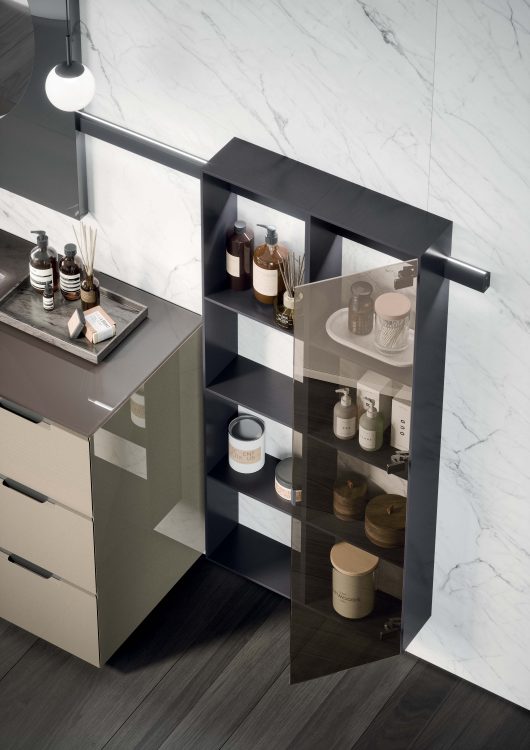 Line bar with modules in brushed black with Stop Sol glass doors 