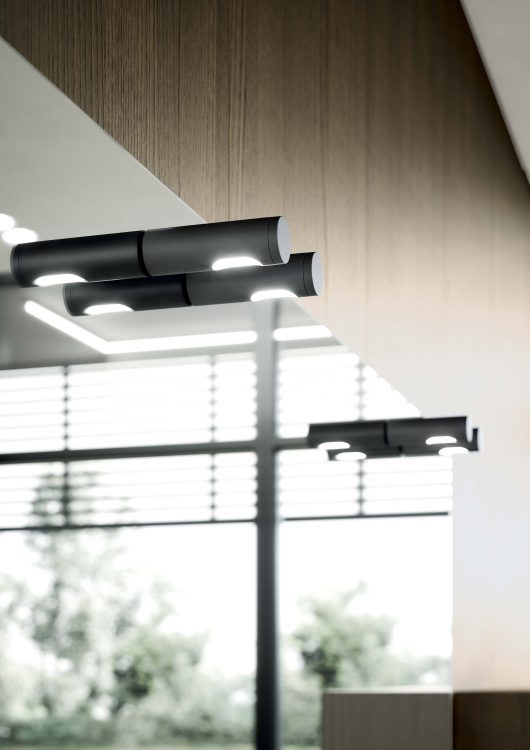 Close up of the Paris Square mirror