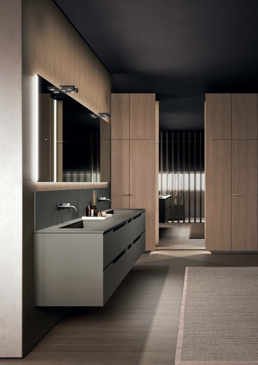 Profilo vanity unit in London Grey lacquered finish, integrated Hanna basin and matching back-splash in Fenix, Dali Full mirror with Toobe lamps