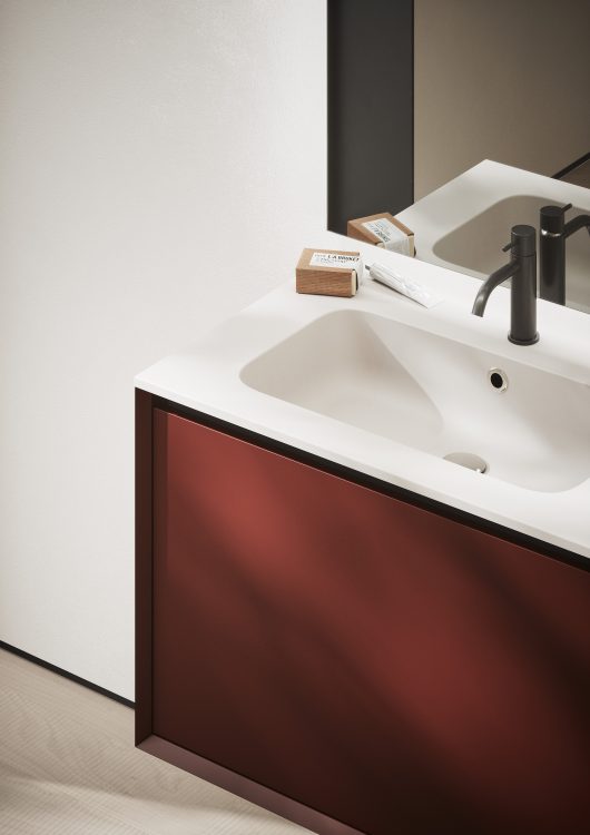 "Karl" integrated top in matt white resin